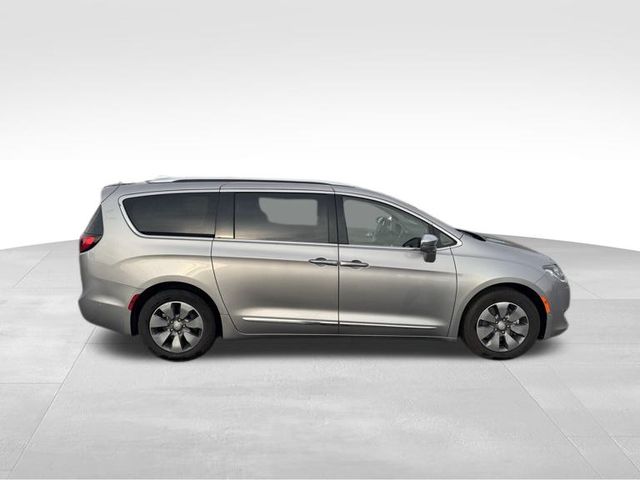 2018 Chrysler Pacifica Hybrid Limited 2