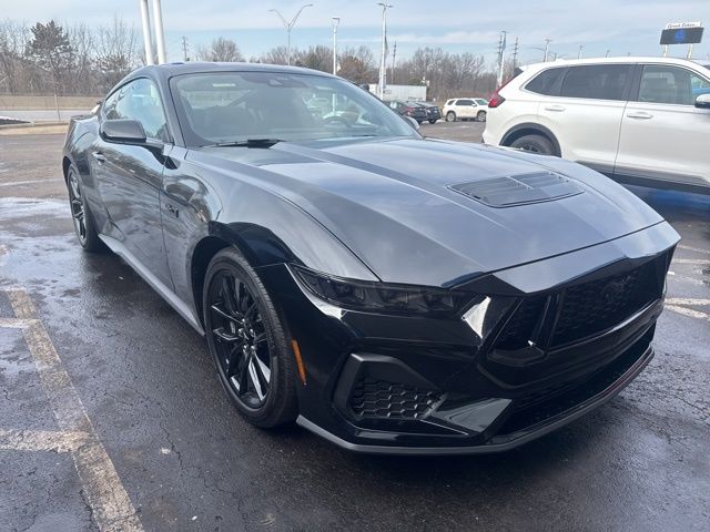 2025 Ford Mustang GT Fastback RWD