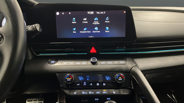 Used 2022 Ceramic White Hyundai Base image 13
