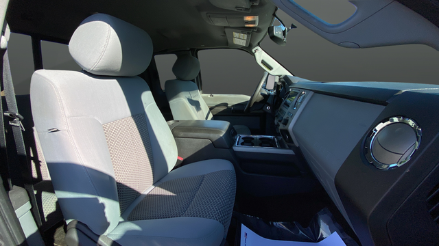 Used 2014 Sterling Gray Metallic Ford XLT image 23