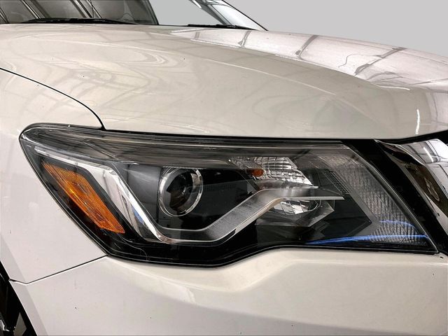 2020 Nissan Pathfinder SV White at Phil Fitts Ford