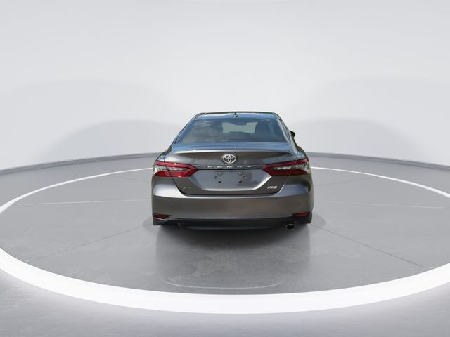 Used 2024  Toyota XLE image 9