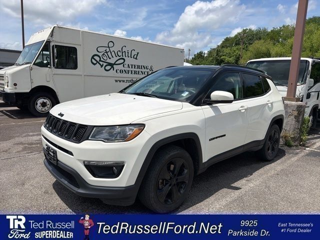 White Clearcoat 2018 Jeep Compass Altitude 4WD SUV / Crossover Four-Wheel Drive 9-Speed Automatic