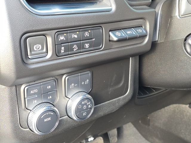 2024 GMC Yukon AT4:45470A