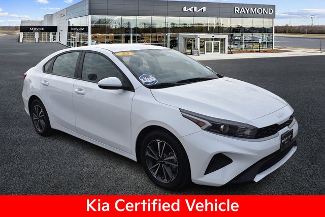 2023 Kia Forte LXS FWD