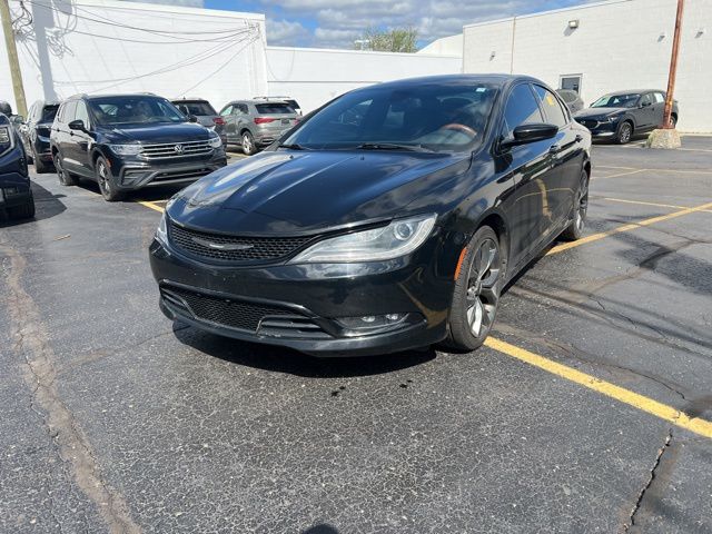 2015 Chrysler 200 S