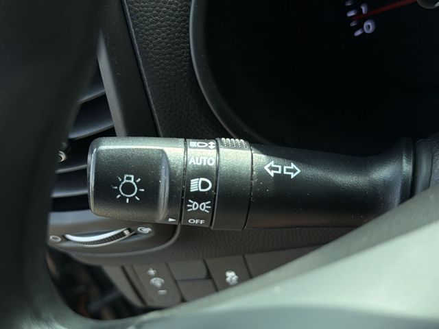 Used 2017 Gray Kia Base image 29