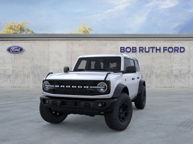 2026 Ford Bronco Badlands White at Bob Ruth Ford