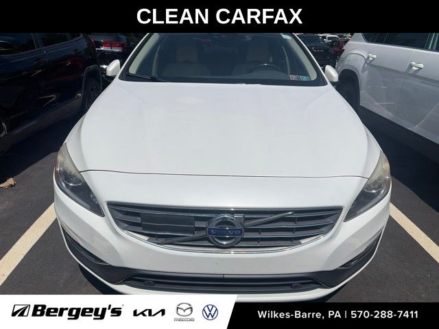 2016 Volvo S60 T5 Inscription Platinum AWD
