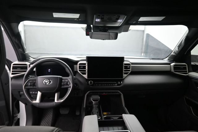 2025 Toyota Tundra Limited - 8