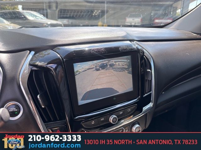 Used Car 2018 Chevrolet Traverse  Lt For Sale Under $15,000 In San Antonio, Texas