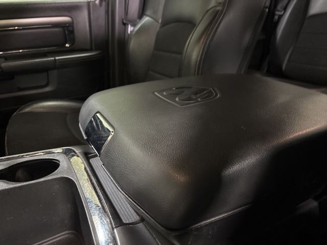 2016 RAM 1500 Sport photo