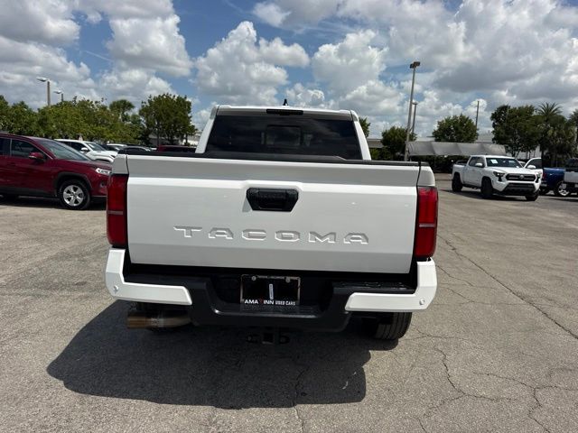 2024 Toyota Tacoma TRD Sport - Photo 12