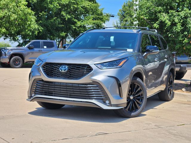 Heavy Metal 2026 Toyota Highlander XSE AWD SUV / Crossover All-Wheel Drive 8-Speed Automatic