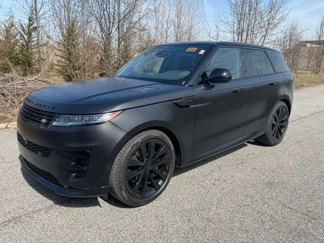 2026 Land Rover Range Rover Sport P460e Dynamic SE AWD