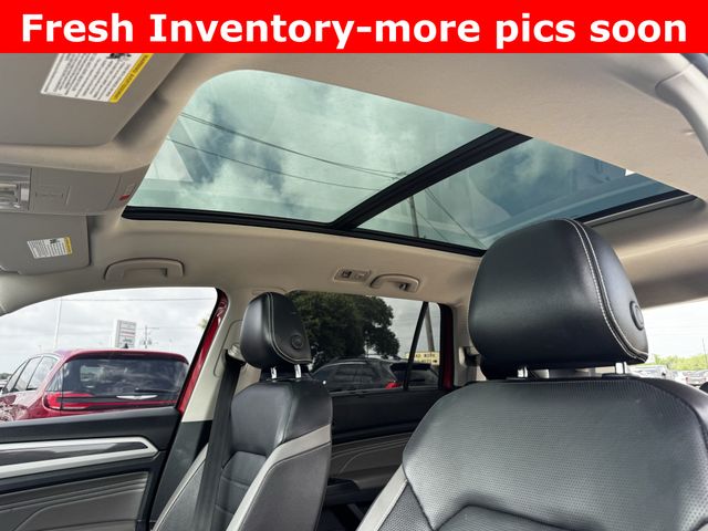 2022 Volkswagen Atlas 3.6L V6 SEL Premium R-Line Red at DeMontrond Auto Country