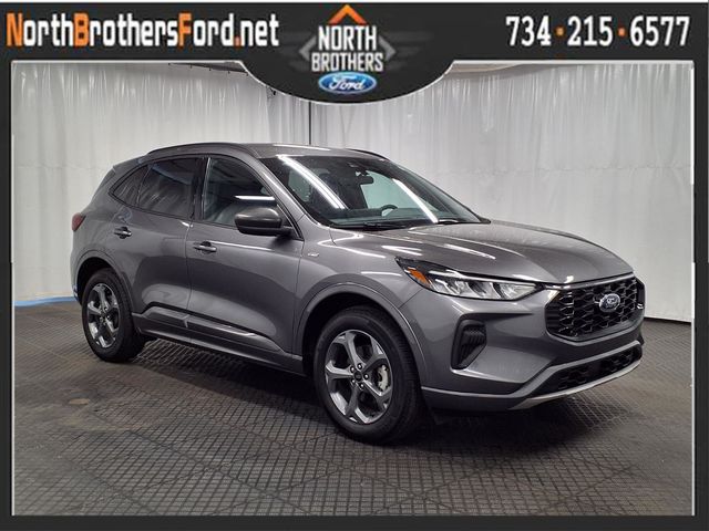 2024 Ford Escape - Image 1