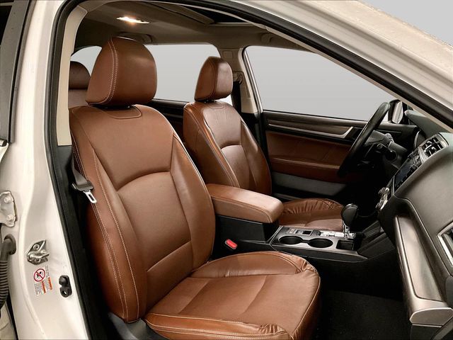 2017 Subaru Outback 3.6R White at Rafferty Subaru