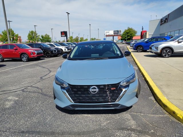 Used 2025 Gray Nissan SR image 2