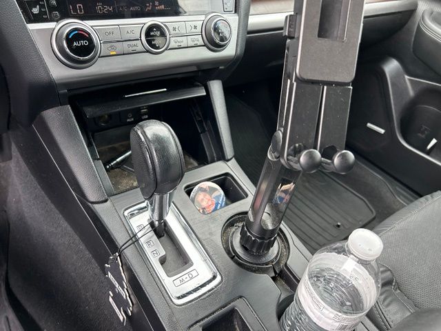Used 2016 Silver Subaru 2.5i image 25