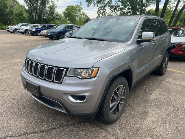 2020 Billet Silver Metallic Clearcoat Jeep Grand Cherokee Limited 4X4 SUV