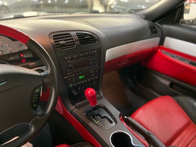 2002 Ford Thunderbird thumbnail 24