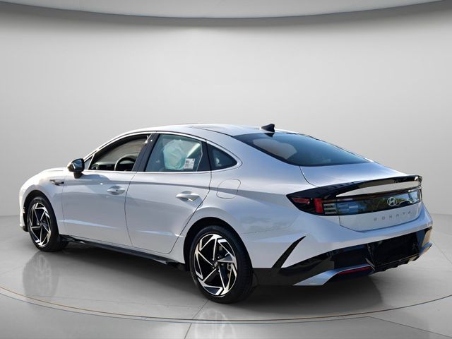 2026 Hyundai Sonata - $28,015