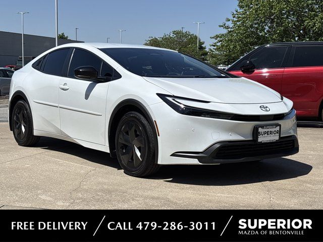 White (Wind Chill Pearl) 2025 Toyota Prius LE FWD Hatchback Front-Wheel Drive Continuously Variable Transmission