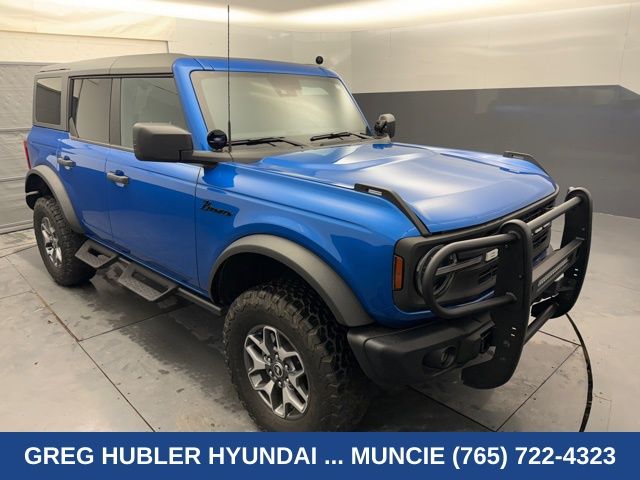 Velocity Blue Metallic 2023 Ford Bronco SUV / Crossover Four-Wheel Drive