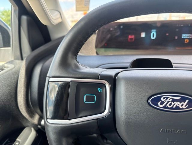 Oxford White 2025 Ford Expedition Active 4WD SUV / Crossover Four-Wheel Drive Automatic