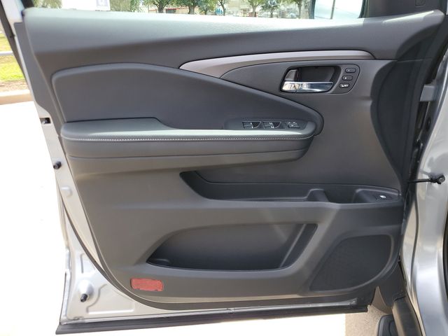 car-gallery-18