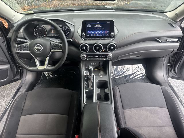 Used 2023 Gray Nissan SR image 9