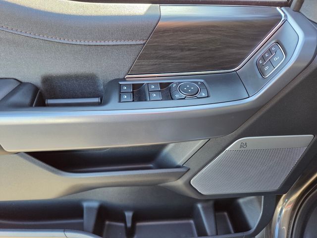 New 2026 Ford F-150 SuperCrew 6.5' Box Lariat