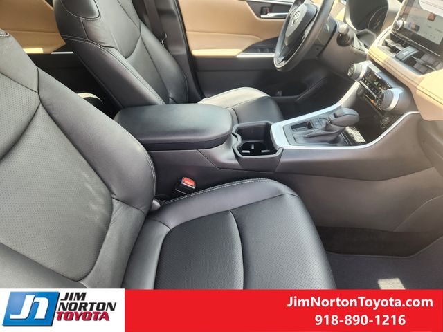 Used 2025 Toyota RAV4 SUV