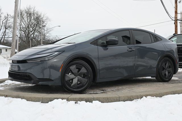 2023 Toyota Prius LE AWD