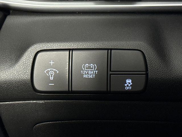New 2025 Hyundai Elantra Hybrid For Sale in Indianapolis, IN