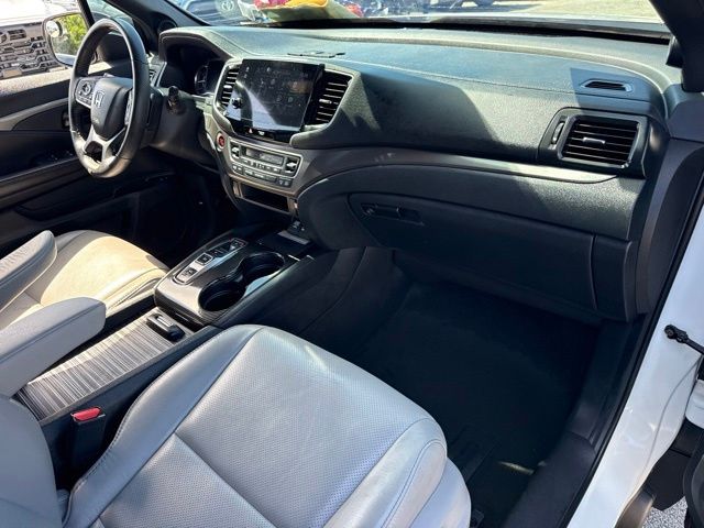 Used 2023 Honda Passport SUV
