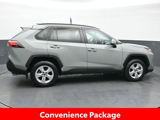 2021 Toyota RAV4 XLE 8