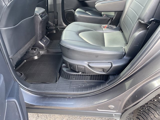 Used 2022 Toyota Highlander Hybrid SUV