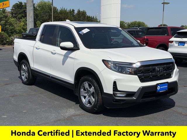 Platinum White Pearl 2025 Honda Ridgeline Pickup Truck All-Wheel Drive 9-Speed Automatic