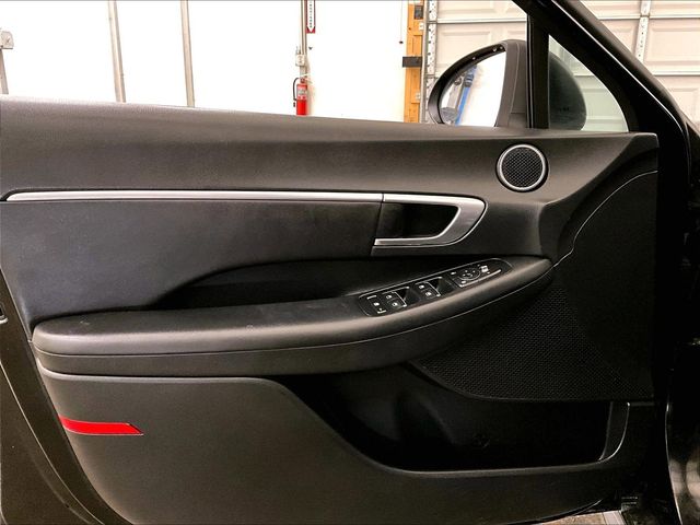 2022 Hyundai Sonata SEL Black at Klick Lewis Buick Chevrolet