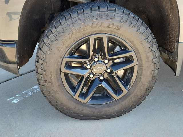 Used Car 2022 Chevrolet Silverado 1500 Ltd  Lt Trail Boss For Sale Under $50,000 In Plainview, Texas