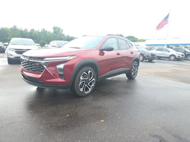 2025 Chevrolet Trax Rojo (Crimson Metallic) SUV/Crossover Tracción delantera 6 velocidades Automática