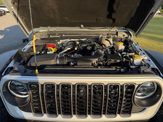 Used 2024 Jeep Wrangler SUV