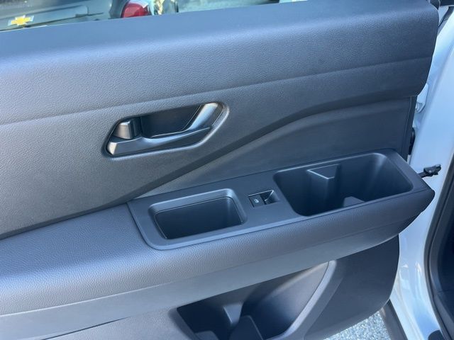 New 2025 White Nissan SV image 26