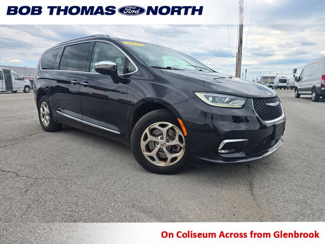 Brilliant Black Crystal Pearlcoat 2021 Chrysler Pacifica Minivan All-Wheel Drive 9-Speed Automatic