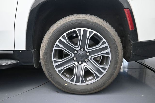 2024 Jeep Wagoneer L Series II White at AutoSavvy Houston Southwest
