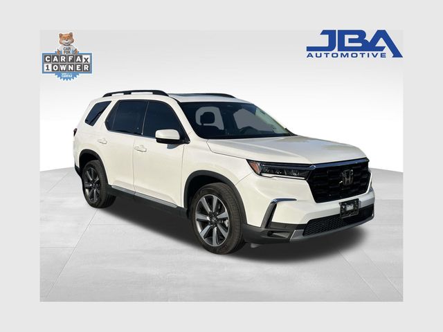 Platinum White Pearl 2025 Honda Pilot Touring AWD SUV / Crossover All-Wheel Drive Automatic