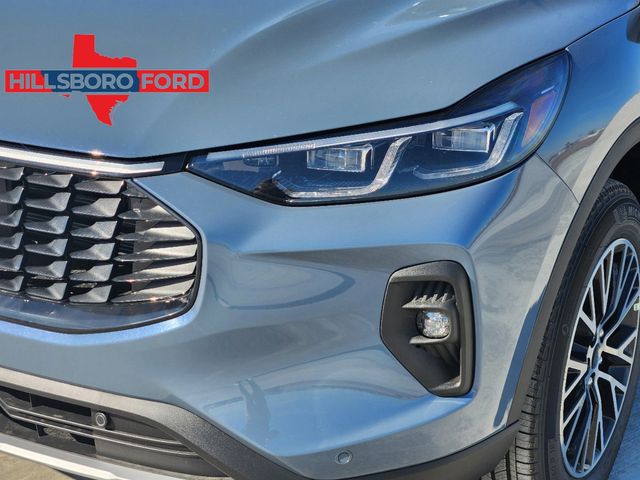 2025 Vapor Blue Metallic Ford Escape Base FWD SUV