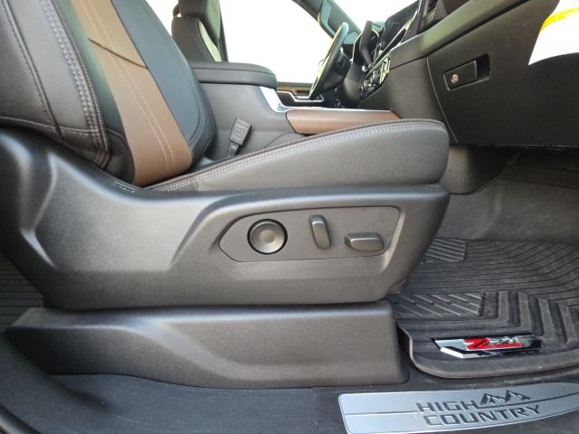 Photo of 2024 Chevrolet Silverado 2500HD High Country in Dallas, GA - 18,  2024 Chevrolet Silverado 2500HD High Country:167171A